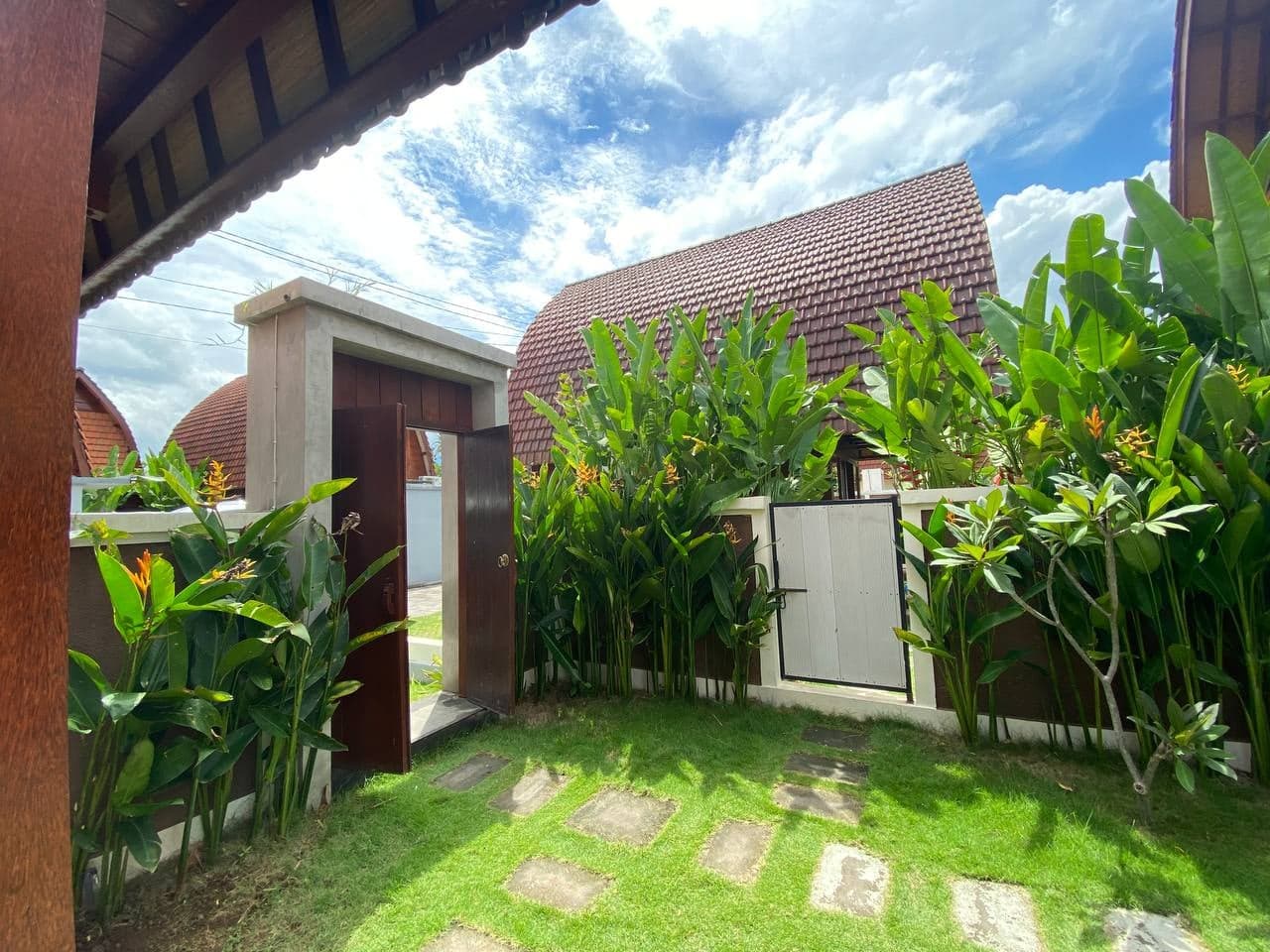 Villa Lily — photo 6 of 11
