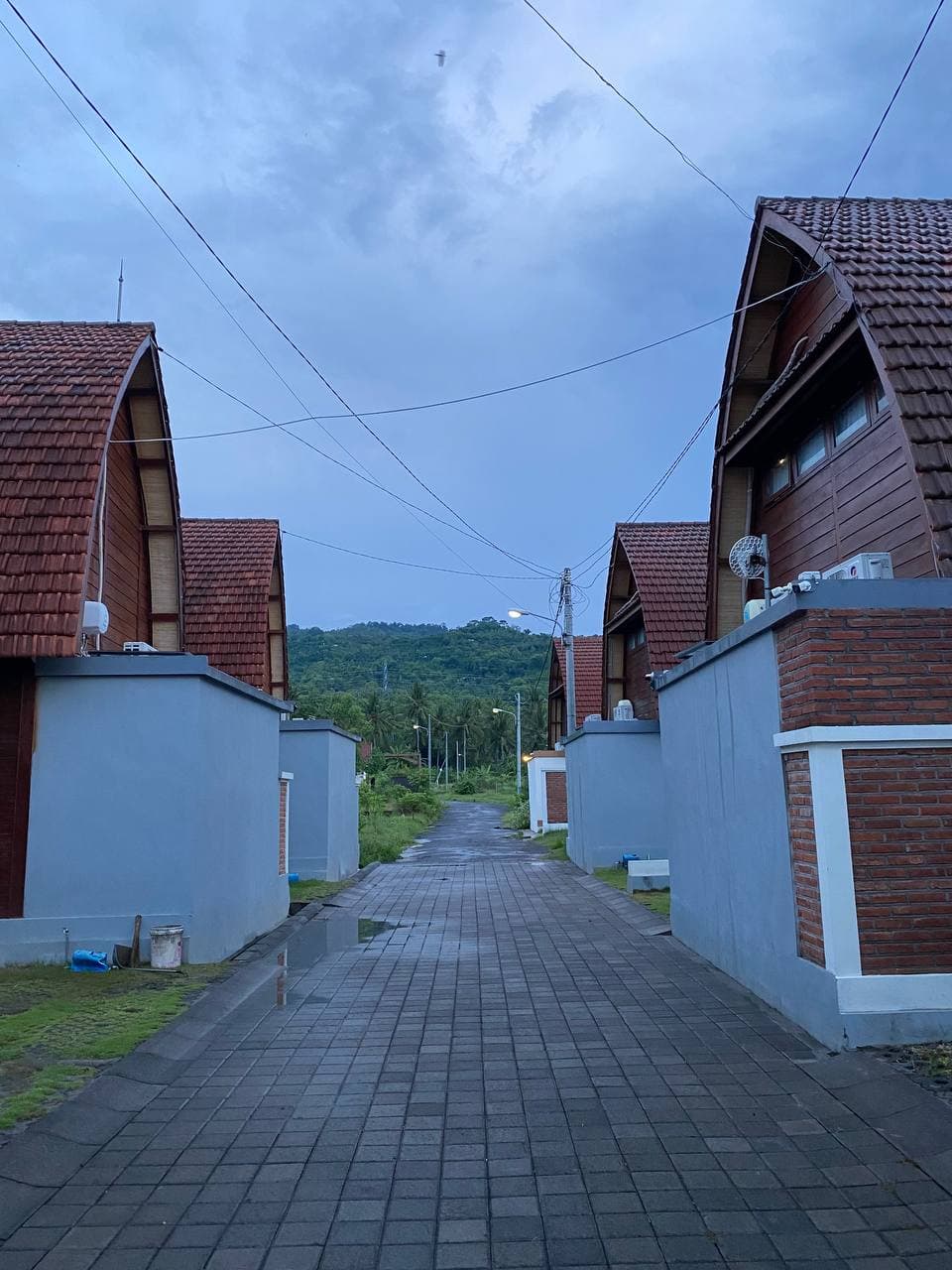 Main villa photograph 6