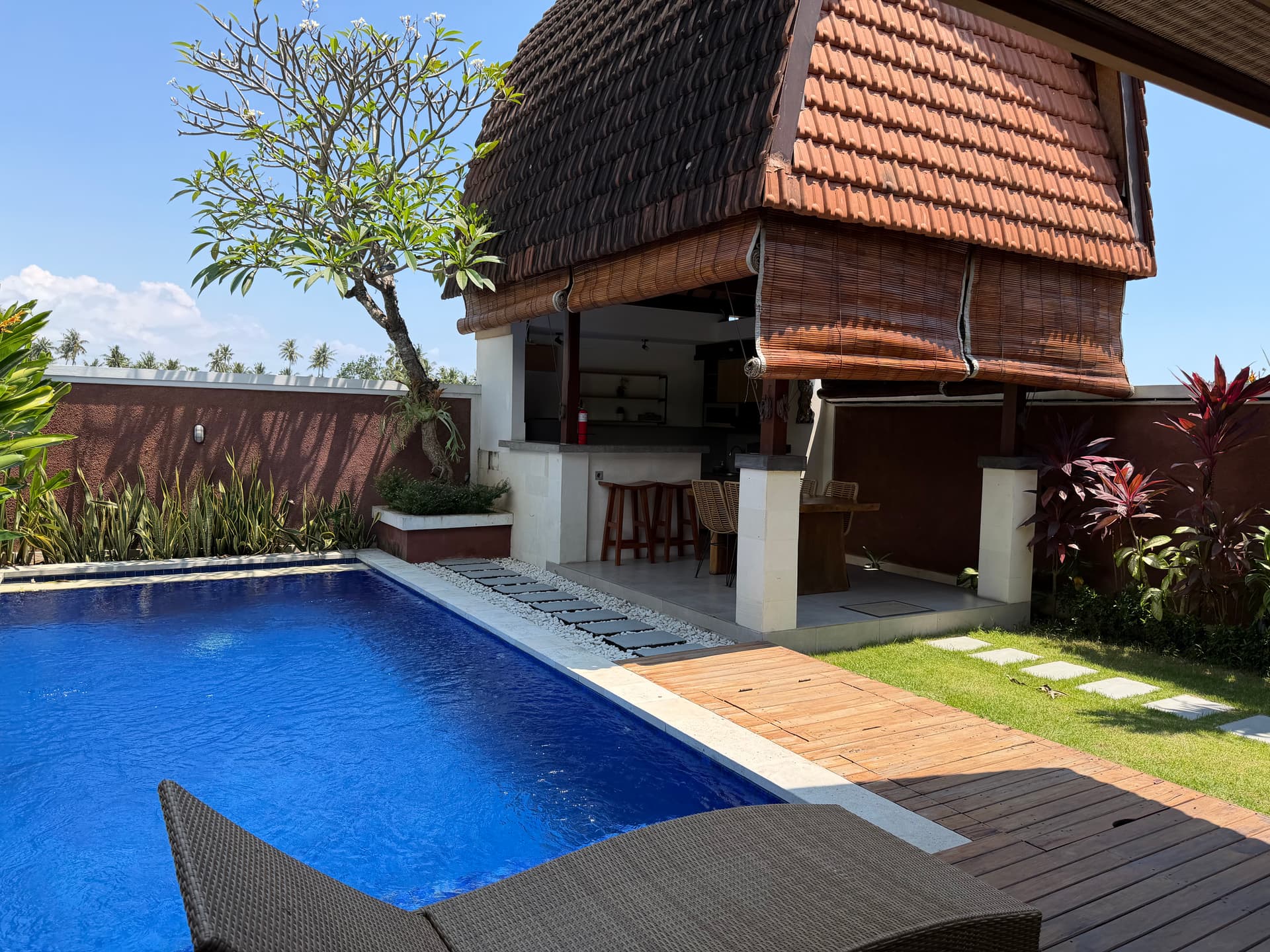 Villa Kayu interior photograph 13