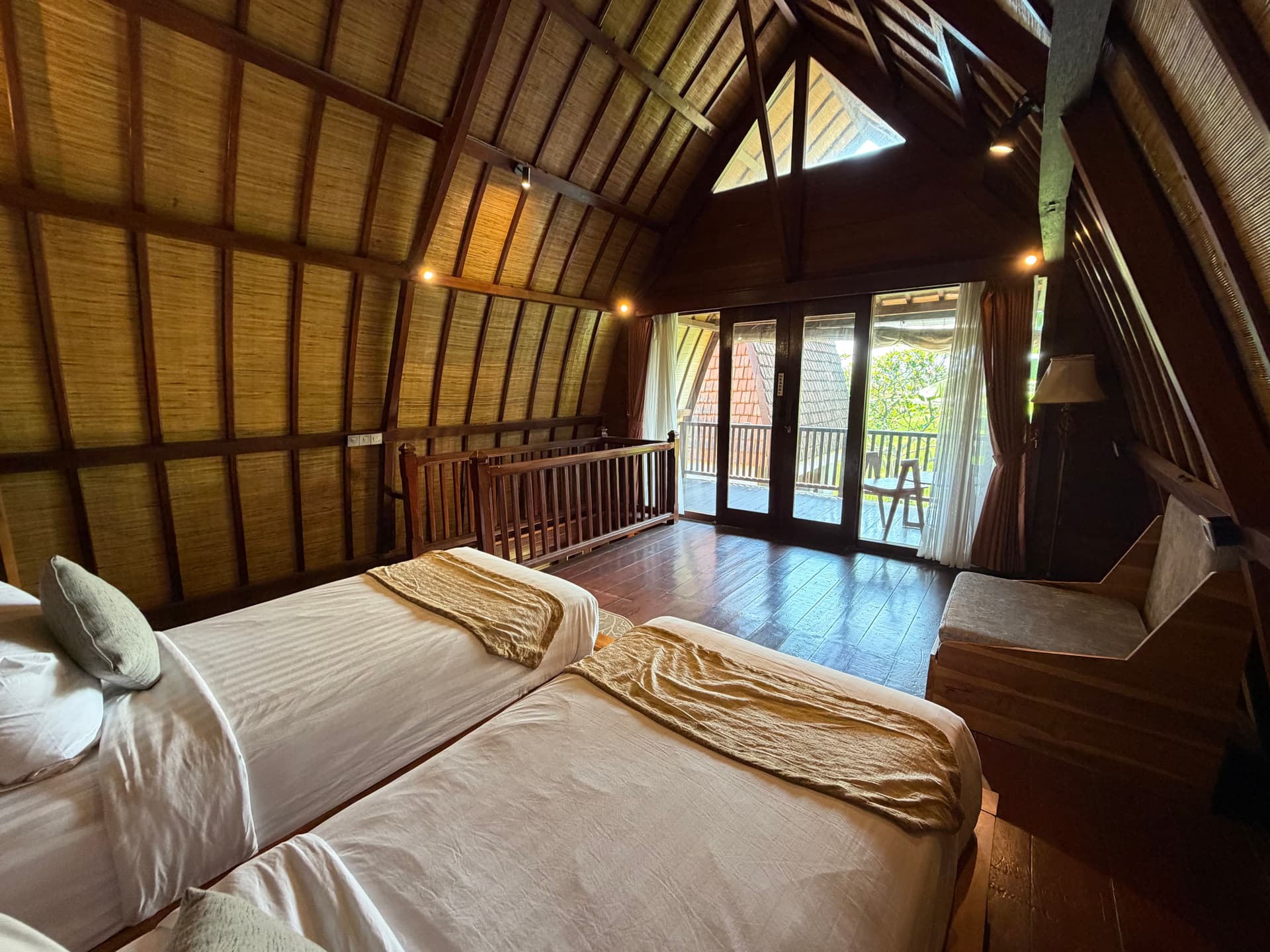 Villa Monstera interior photograph 14