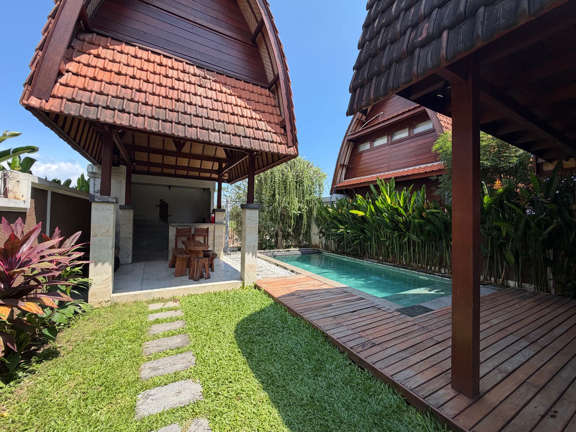 Villa Tunjung interior photograph 4