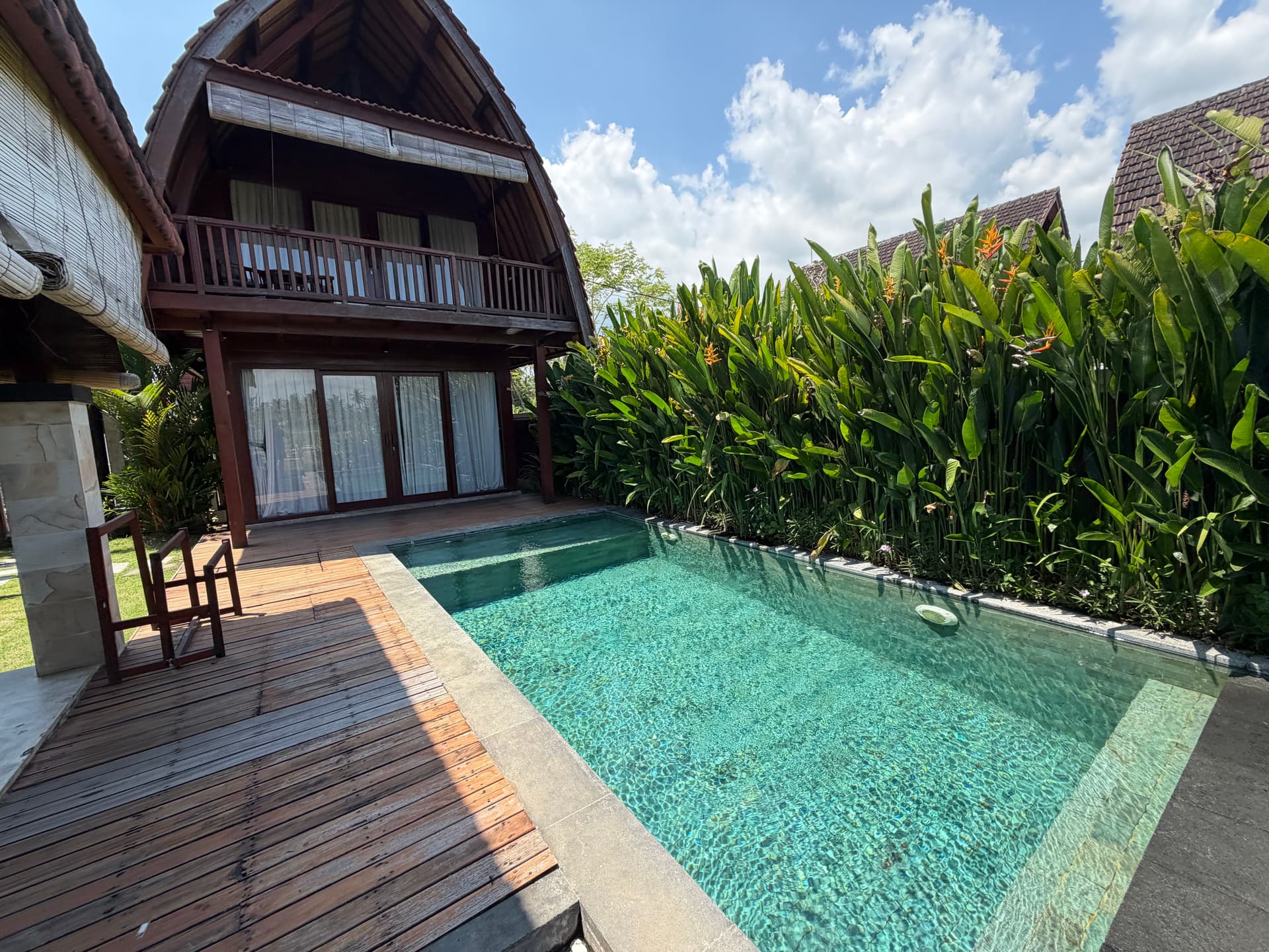 Villa Lotus interior photograph 8